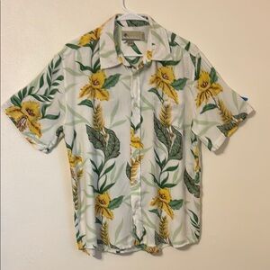 Billabong White and Yellow Floral Men's pocket small Shirt super soft